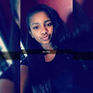 Meet your Posher, Lyndra